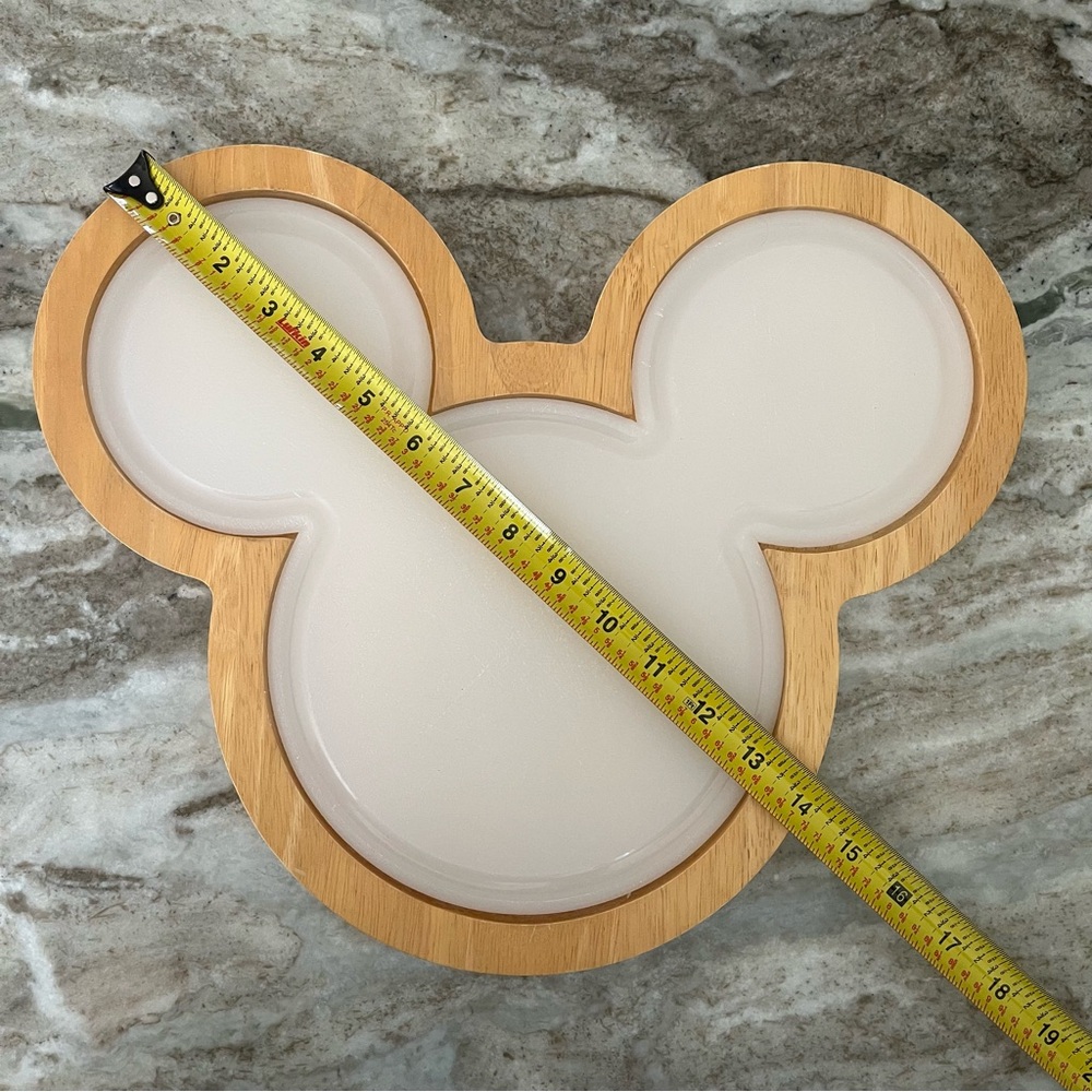 Disney Mickey Mouse cutting board/serving tray - Picture 13 of 13